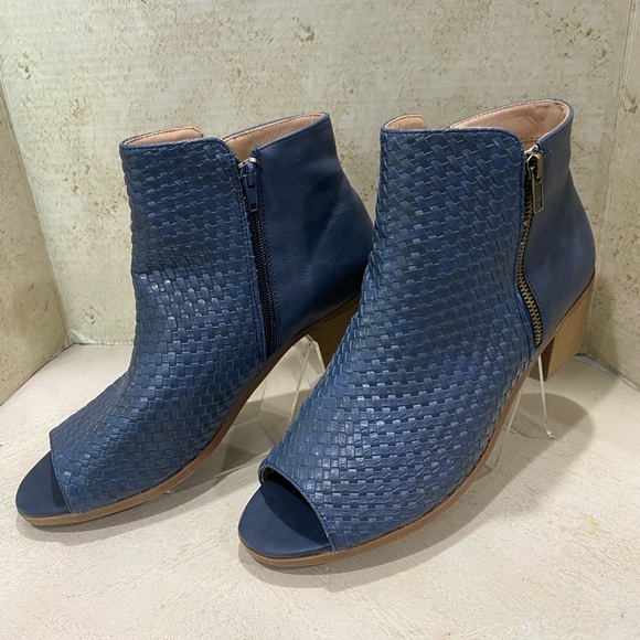 Blue Woven Leather Ankle Boots Size 12 - Picture 1 of 5